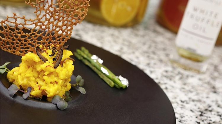 Novotel Hyderabad Convention Centre Restaurant