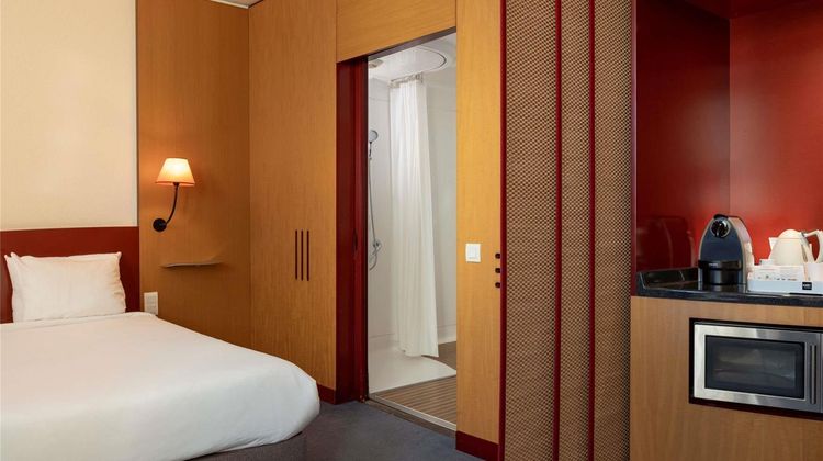 Novotel Suites Marseille Centre Euromed Room