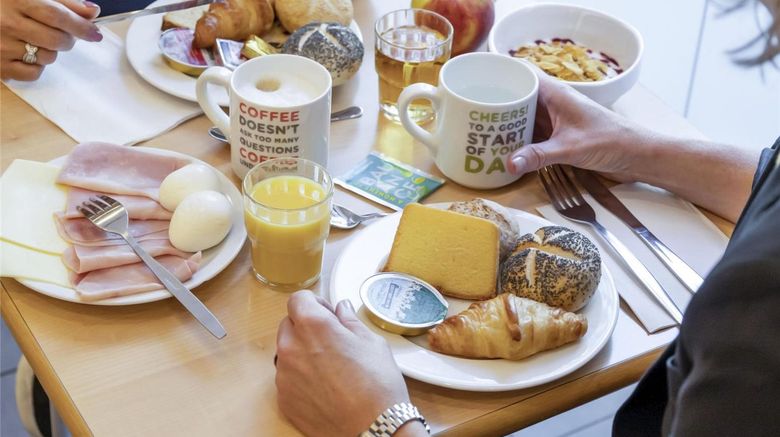 <b>Ibis Budget Antwerpen Central Station Restaurant</b>. Images powered by <a href="https://iceportal.shijigroup.com/" title="IcePortal" target="_blank">IcePortal</a>.