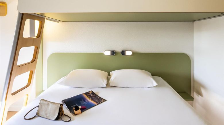 <b>Ibis Budget Antwerpen Central Station Room</b>. Images powered by <a href="https://iceportal.shijigroup.com/" title="IcePortal" target="_blank">IcePortal</a>.