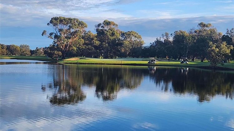 Mercure Bunbury Sanctuary Golf Resort Golf