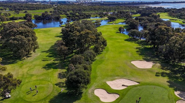 Mercure Bunbury Sanctuary Golf Resort Golf