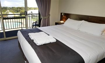 Mercure Bunbury Sanctuary Golf Resort