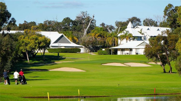 Mercure Bunbury Sanctuary Golf Resort Exterior