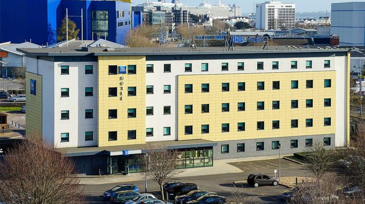 Ibis Budget Southampton Centre Exterior