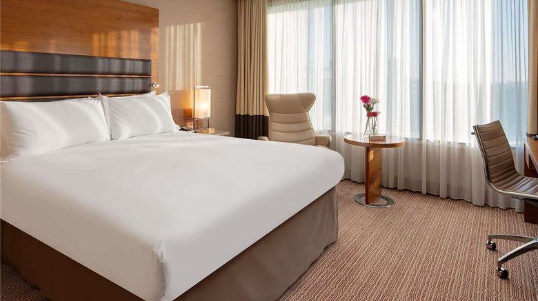<b>Sofitel London Heathrow T5 Room</b>. Images powered by <a href="https://iceportal.shijigroup.com/" title="IcePortal" target="_blank">IcePortal</a>.