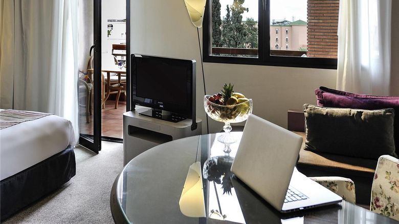 <b>Suite Novotel Marrakech Room</b>. Images powered by <a href="https://iceportal.shijigroup.com/" title="IcePortal" target="_blank">IcePortal</a>.