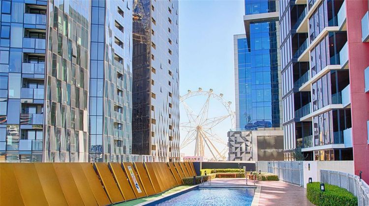 The Sebel Residences Melbourne Docklands Pool