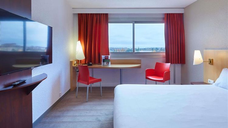 Hotel Ibis Annemasse Room