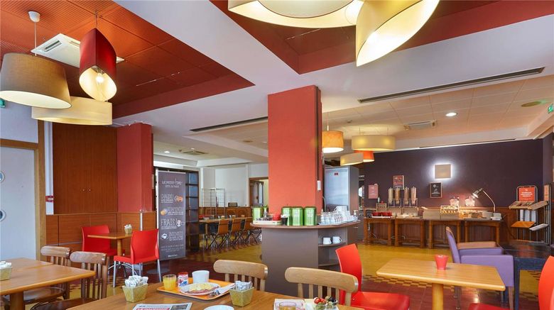<b>Hotel Ibis Annemasse Exterior</b>. Images powered by <a href="https://iceportal.shijigroup.com/" title="IcePortal" target="_blank">IcePortal</a>.