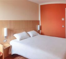 Ibis Albert Exterior