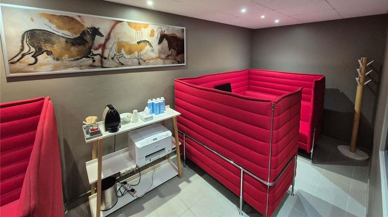 <b>Mercure Perigueux Centre 3 Meeting</b>. Images powered by <a href="https://iceportal.shijigroup.com/" title="IcePortal" target="_blank">IcePortal</a>.