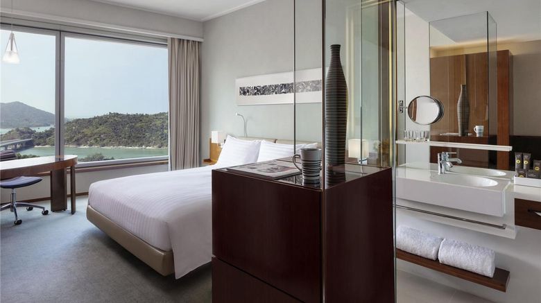 <b>Novotel Citygate Hong Kong Room</b>. Images powered by <a href="https://iceportal.shijigroup.com/" title="IcePortal" target="_blank">IcePortal</a>.