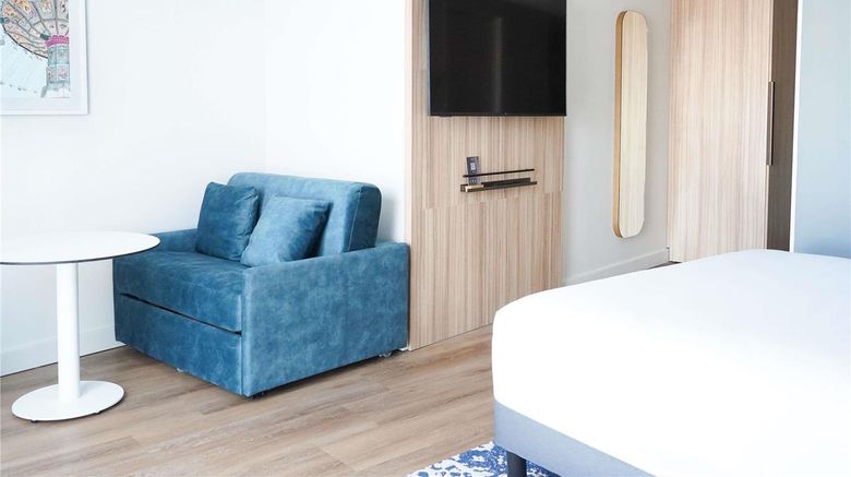 <b>Mercure Paris Boulogne Aparthotel Room</b>. Images powered by <a href="https://iceportal.shijigroup.com/" title="IcePortal" target="_blank">IcePortal</a>.