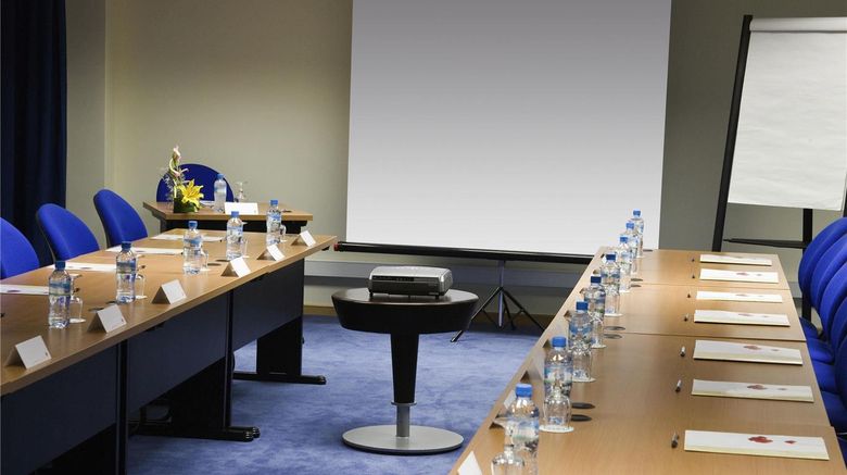 <b>Ibis Casablanca Sidi Maarouf Meeting</b>. Images powered by <a href="https://iceportal.shijigroup.com/" title="IcePortal" target="_blank">IcePortal</a>.
