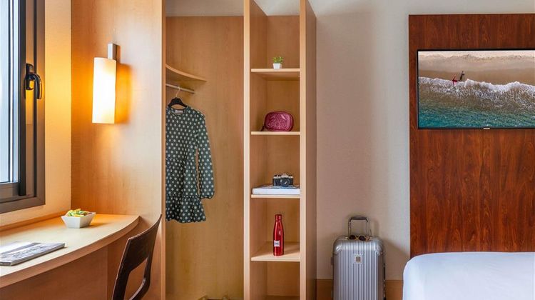 Hotel Ibis Madrid Alcobendas Room