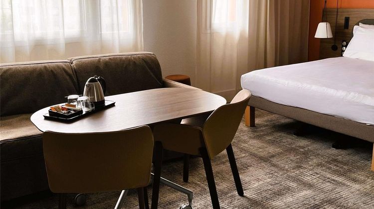 Suite Novotel Clermont Ferrand Polydome Room