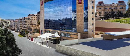 Hotel Ibis Amman Exterior