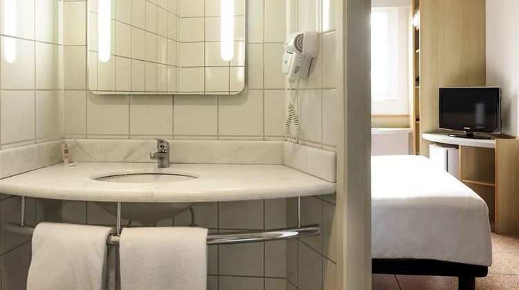 Ibis Criciuma Room