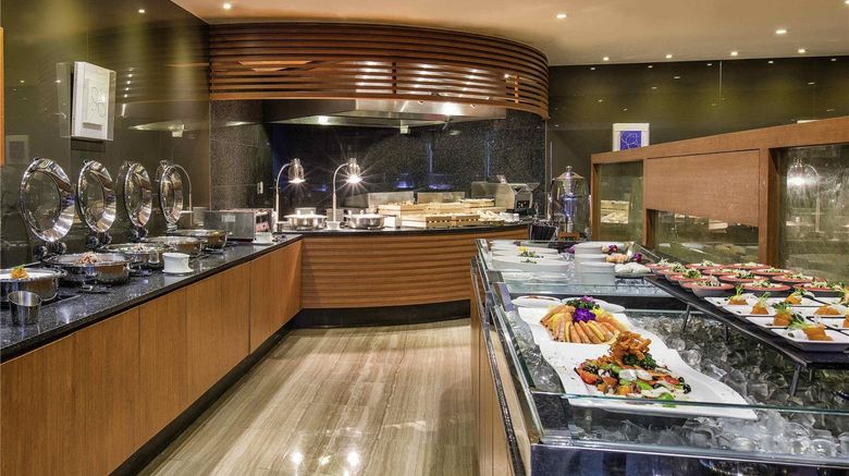 <b>Ibis Ambassador Seoul Myeongdong Restaurant</b>. Images powered by <a href="https://iceportal.shijigroup.com/" title="IcePortal" target="_blank">IcePortal</a>.