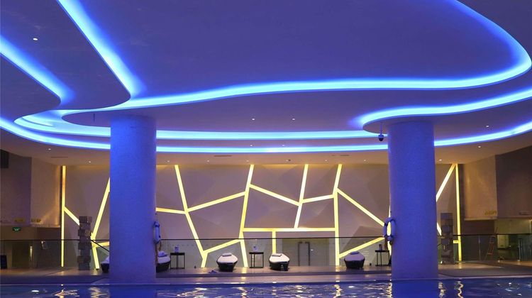 Sofitel Guangzhou Sunrich Pool