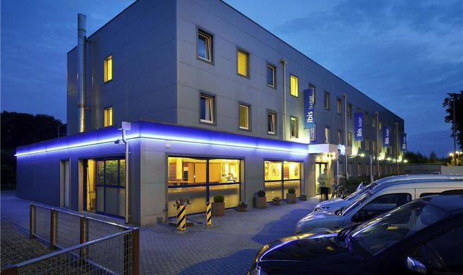 Ibis Budget Aachen Raeren Grenze Exterior