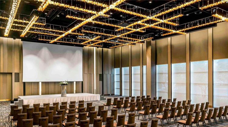 Pullman Bangkok King Power Meeting