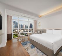 Pullman Bangkok King Power Room
