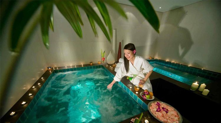 Pullman Kuching Spa