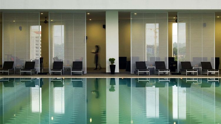 Pullman Kuching Pool