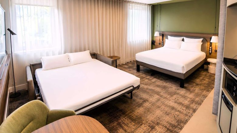 <b>Suite Novotel Rouen Normandie Room</b>. Images powered by <a href="https://iceportal.shijigroup.com/" title="IcePortal" target="_blank">IcePortal</a>.