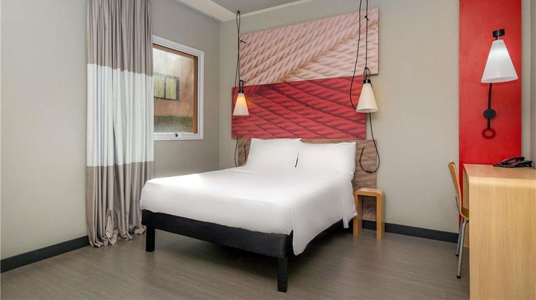 <b>Ibis Campo Grande Room</b>. Images powered by <a href="https://iceportal.shijigroup.com/" title="IcePortal" target="_blank">IcePortal</a>.