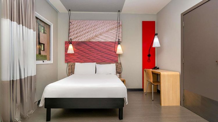 Ibis Campo Grande Room
