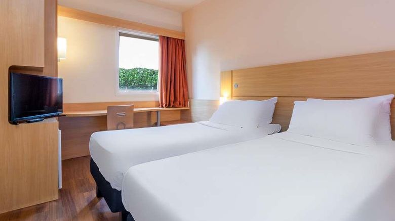 <b>Ibis Campo Grande Room</b>. Images powered by <a href="https://iceportal.shijigroup.com/" title="IcePortal" target="_blank">IcePortal</a>.