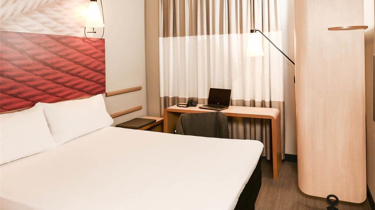 Ibis Campo Grande Room