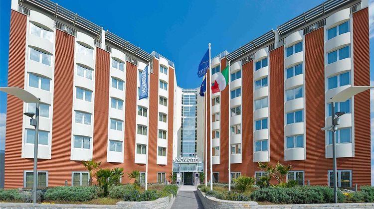 Hotel Novotel Salerno Est Arechi Exterior