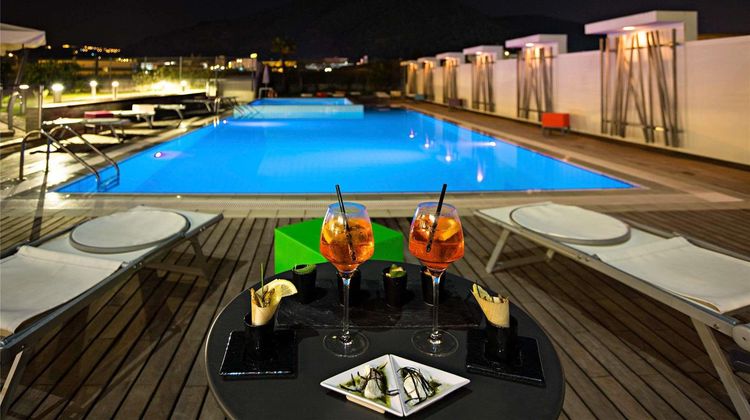 Hotel Novotel Salerno Est Arechi Pool