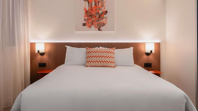 <b>Mercure Paris Ivry Quai de Seine Room</b>. Images powered by <a href="https://iceportal.shijigroup.com/" title="IcePortal" target="_blank">IcePortal</a>.