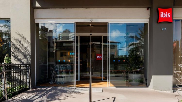Ibis Navegantes Itajai Exterior