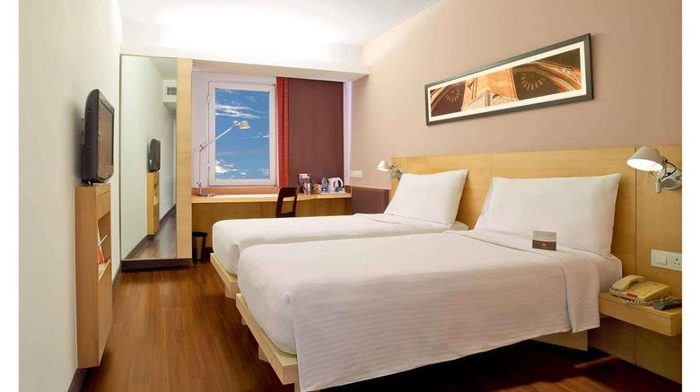 <b>Ibis Gurgaon Room</b>. Images powered by <a href="https://iceportal.shijigroup.com/" title="IcePortal" target="_blank">IcePortal</a>.