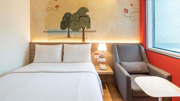 Ibis Mumbai Airport Room