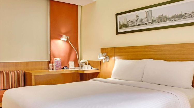 Ibis Mumbai Airport Room
