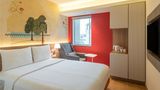 Ibis Mumbai Airport Suite