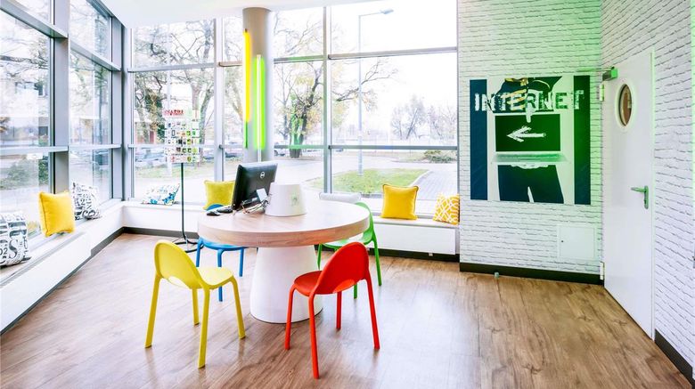 <b>Ibis Budget Warszawa Centrum Exterior</b>. Images powered by <a href="https://iceportal.shijigroup.com/" title="IcePortal" target="_blank">IcePortal</a>.