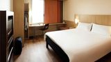 Ibis Barcelona Santa Coloma Room