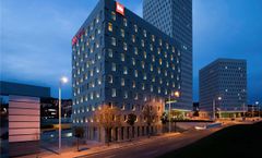 Ibis Barcelona Santa Coloma