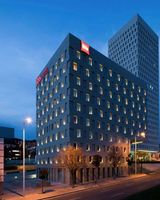 Ibis Barcelona Santa Coloma