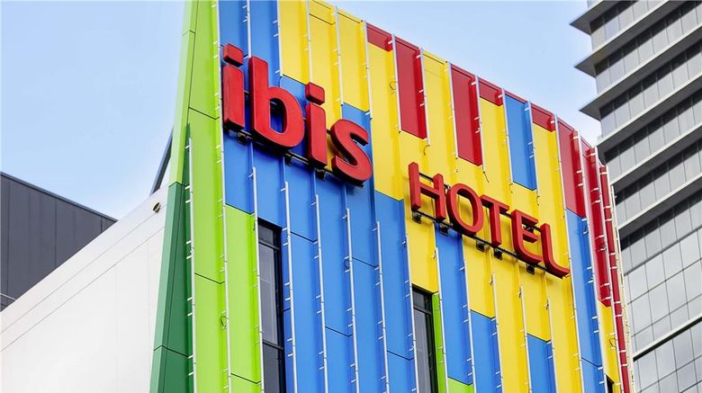 <b>Ibis Sydney Barangaroo Exterior</b>. Images powered by <a href="https://iceportal.shijigroup.com/" title="IcePortal" target="_blank">IcePortal</a>.