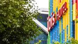 Ibis Sydney Barangaroo Exterior
