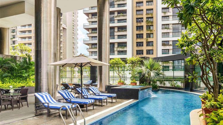 Sofitel Mumbai BKC Pool